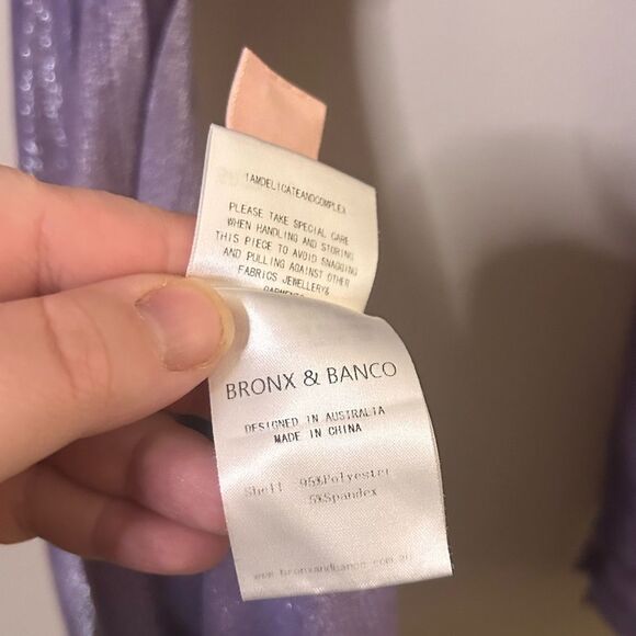 Bronx and Banco Amara Metallic Lilac Cut Out Gown Size Medium - Picture 10 of 13